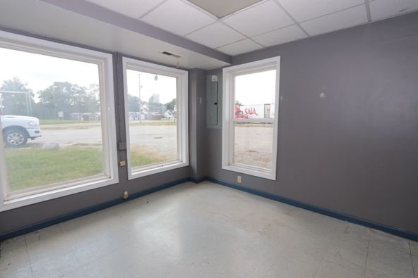 1420 E Fayette Ave, Teutopolis, IL 62467